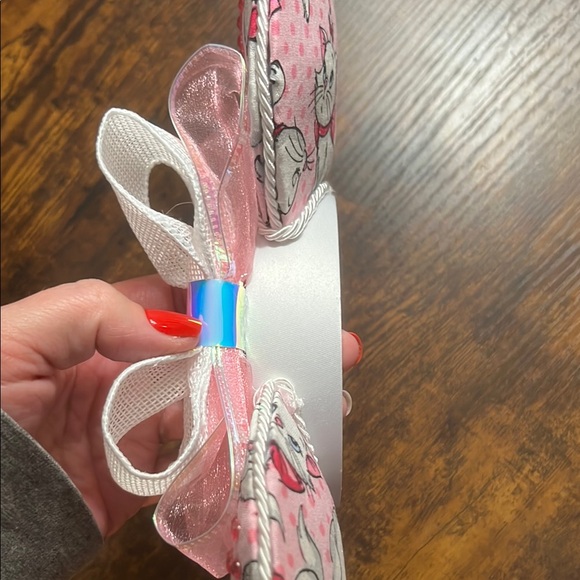 Small shop Disney Marie Cat Minnie Ears Headband - Picture 7 of 8